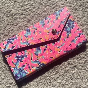 Lily Pulitzer Collapsible Sunglass Case